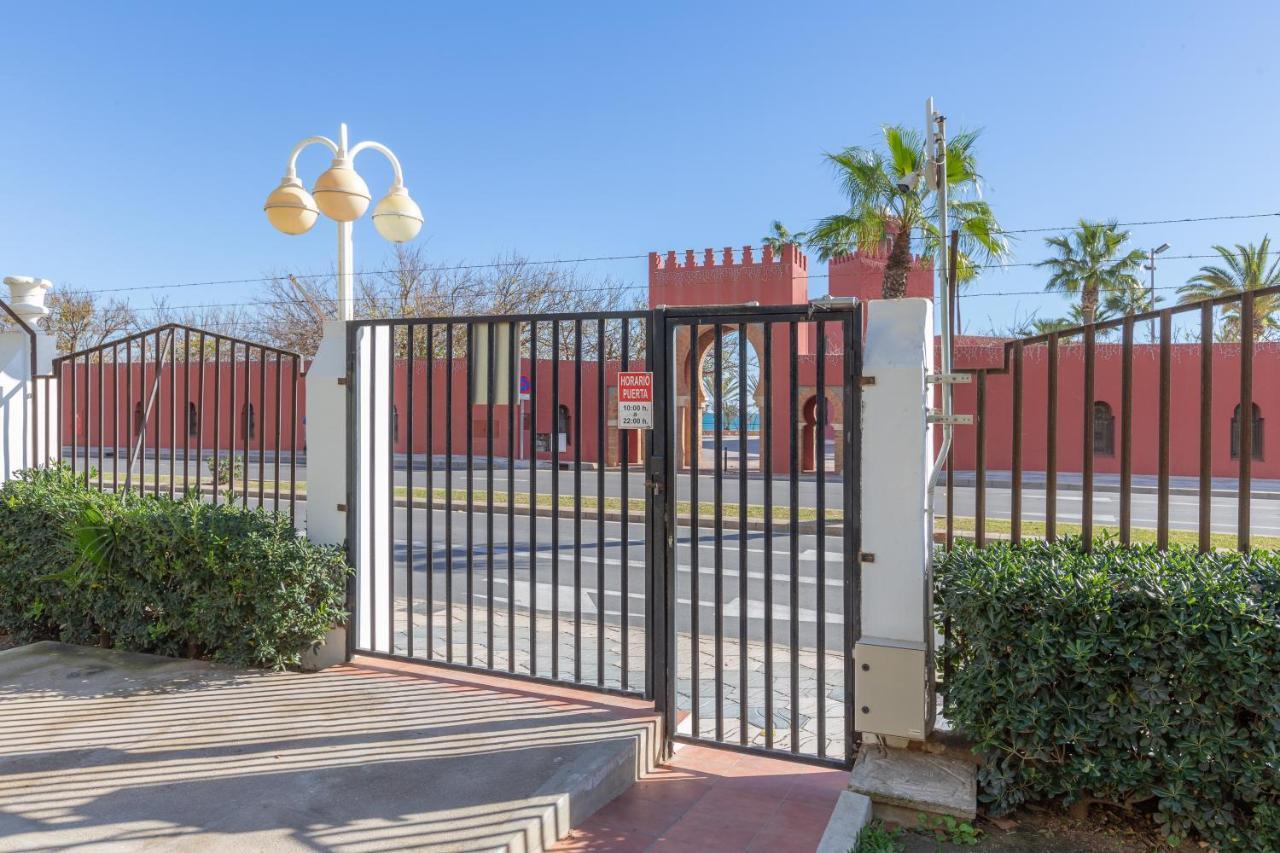 Apartamento Costa Del Sol 贝纳尔马德纳 外观 照片